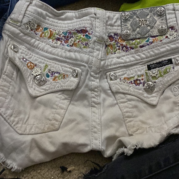 Shorts miss me - Picture 2 of 2